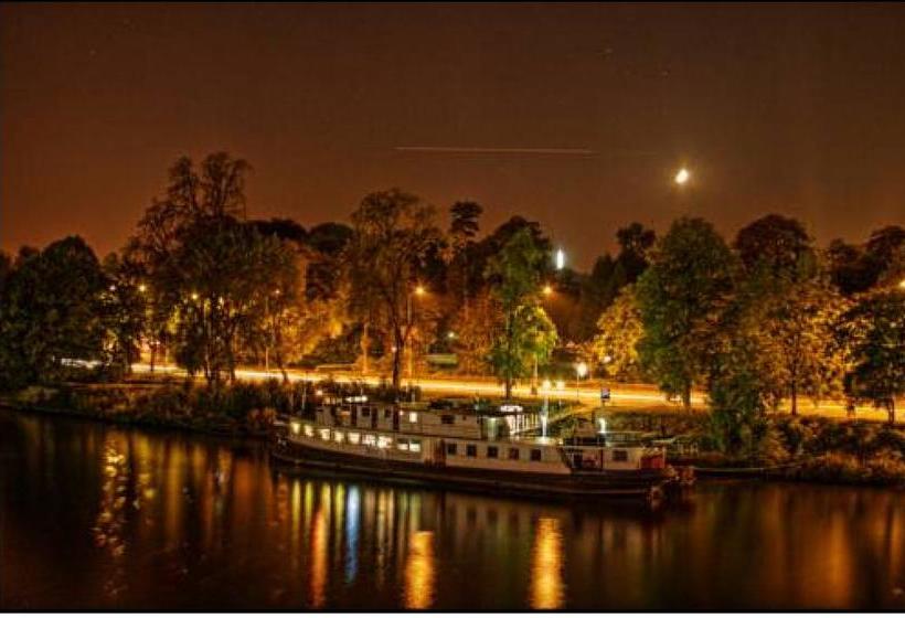 Hostel Botel Maastricht