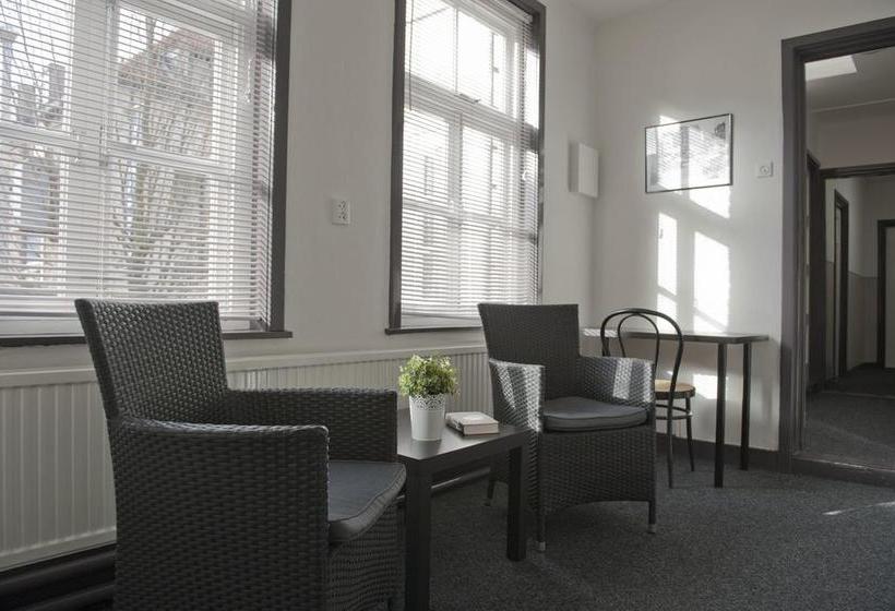 Budgethotel De Zwaan 1