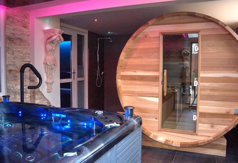 Hotel Pension & Spa De Watertoren