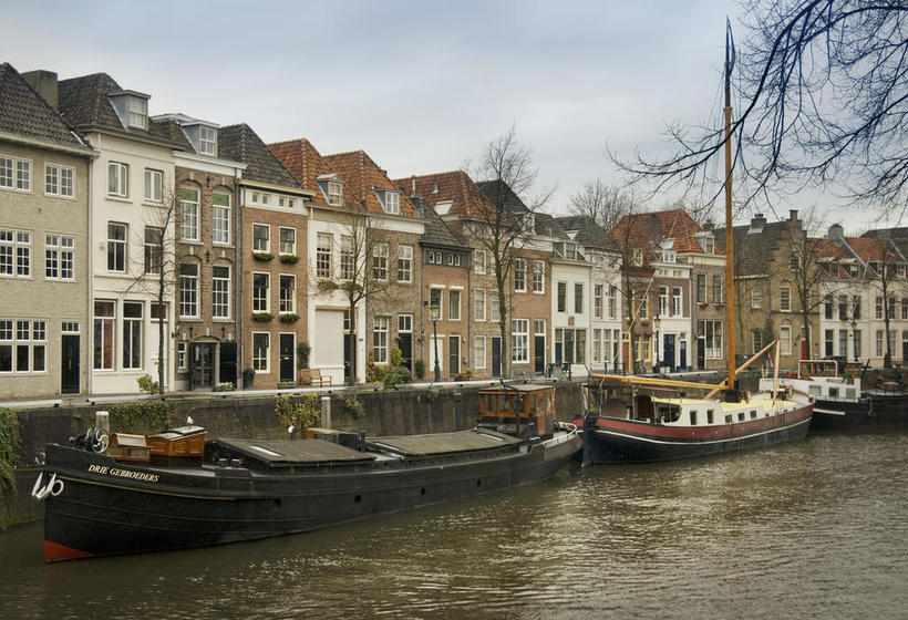 Hotel Jo Van Den Bosch