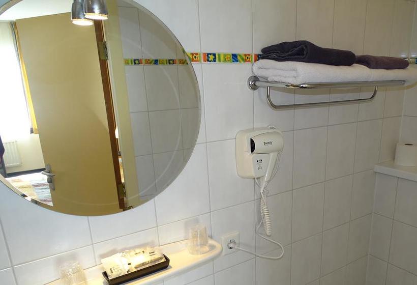 Hotel Hcr De Kroon 9