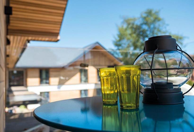 Hotel Lodge At Solent 5