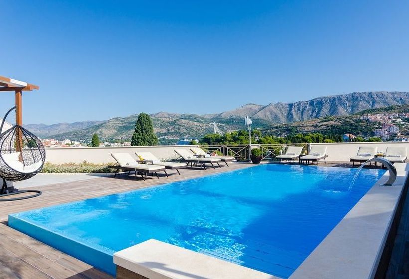 Apartments Villa Peragro