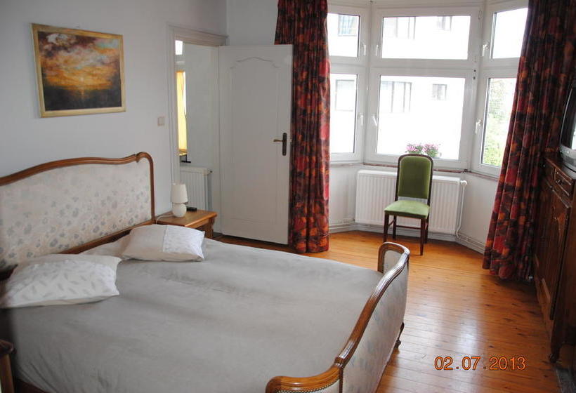 Bed and Breakfast Bed&Breakfast Brussels Bed and Toast