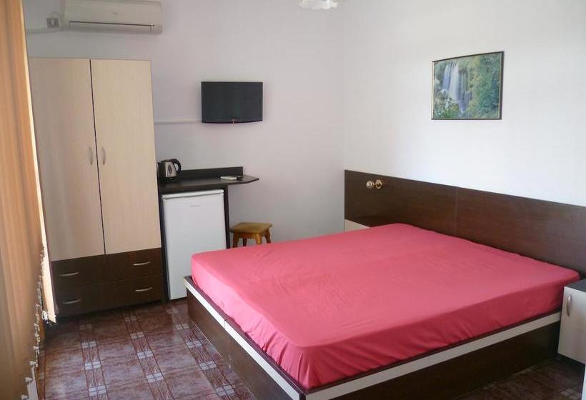 Hotel Coral Family 1