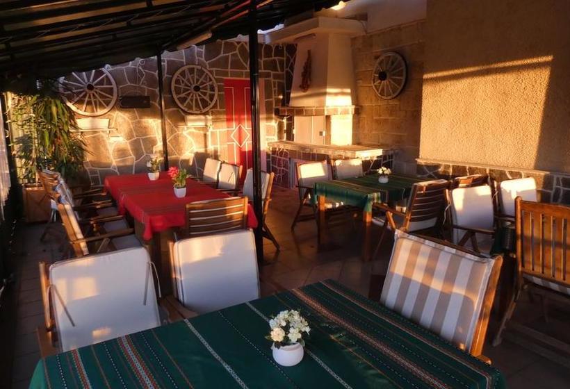 Resort Mg Hotel Complex 8