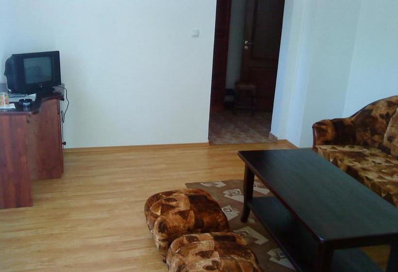 Family Hotel Panorama 19