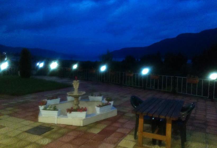 Family Hotel Panorama 6