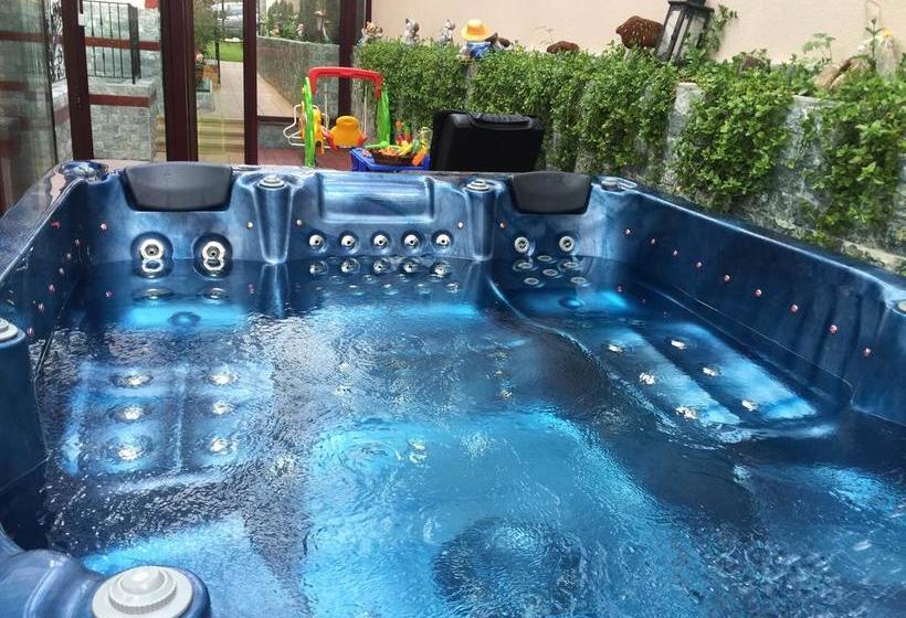 Resort Complex Koko Hills