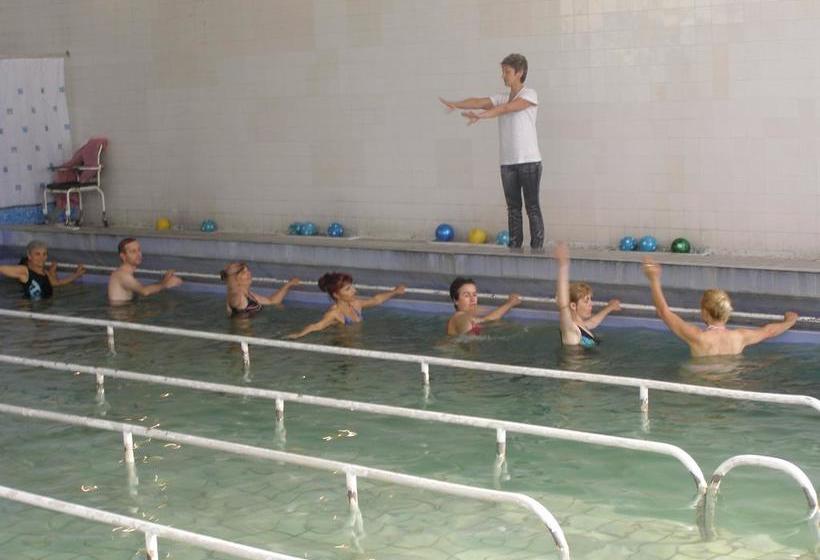 Family Hotel Kavrakovi 16