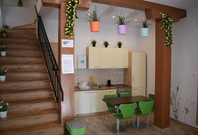 Hostel Secret Garden