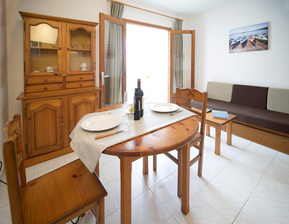 Apartamentos Mar Blanca Menorca