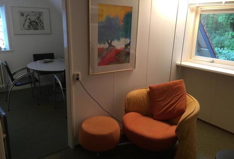 Bed and Breakfast T Huis Ten Boss 10