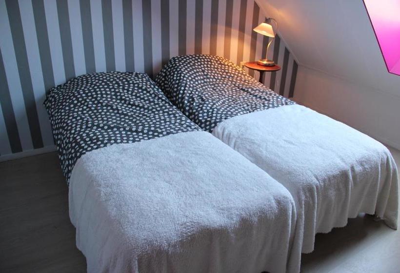 Bed And Breakfast Green Cottage 6