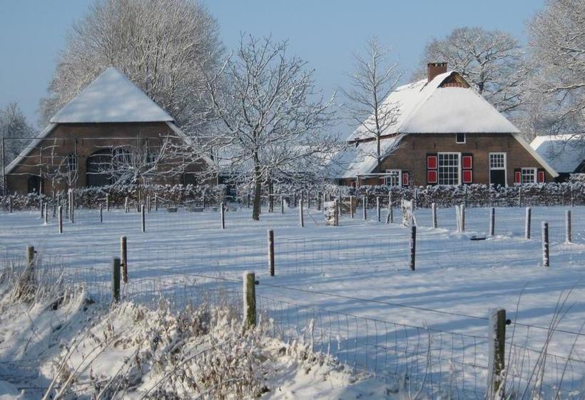 Bed and Breakfast De Hofstal