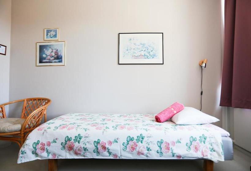 Bed and Breakfast Bed&breakfast Tuure 11