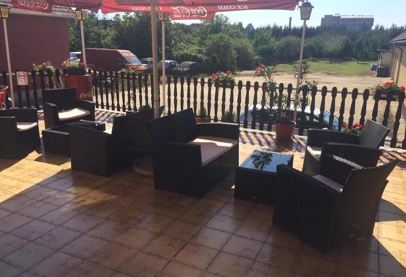 Bed & Breakfast Teke Panzió 13