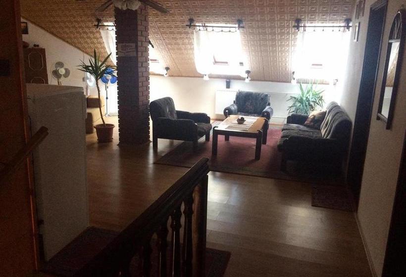 Bed & Breakfast Teke Panzió 8