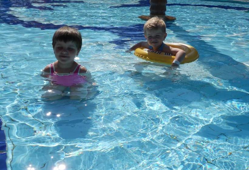 Hôtel Korona Ház 10