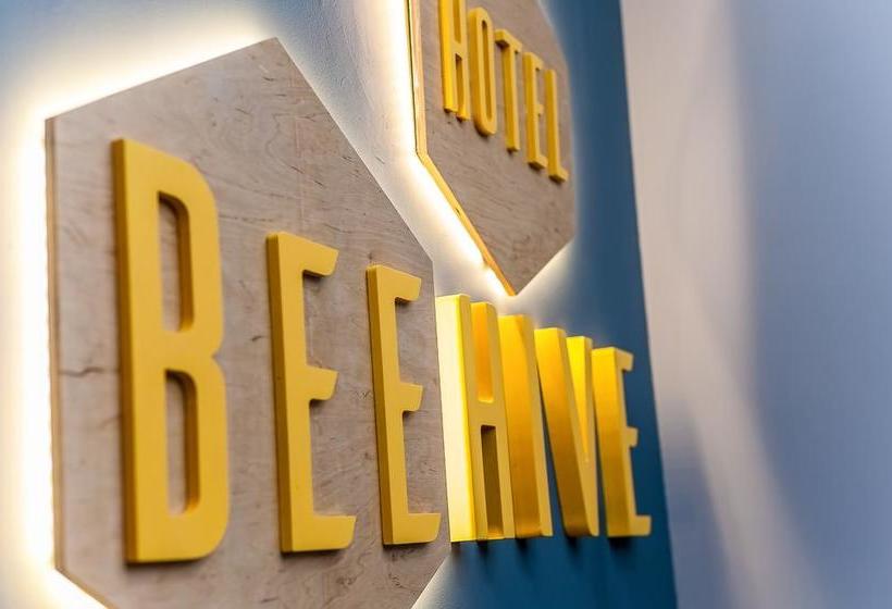 Hotel Beehive