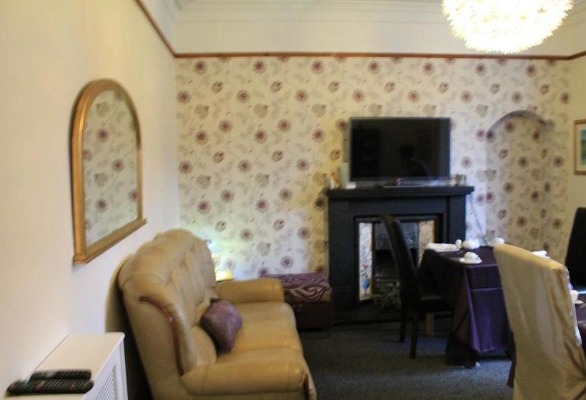 Bed and Breakfast Iona Guest House 14