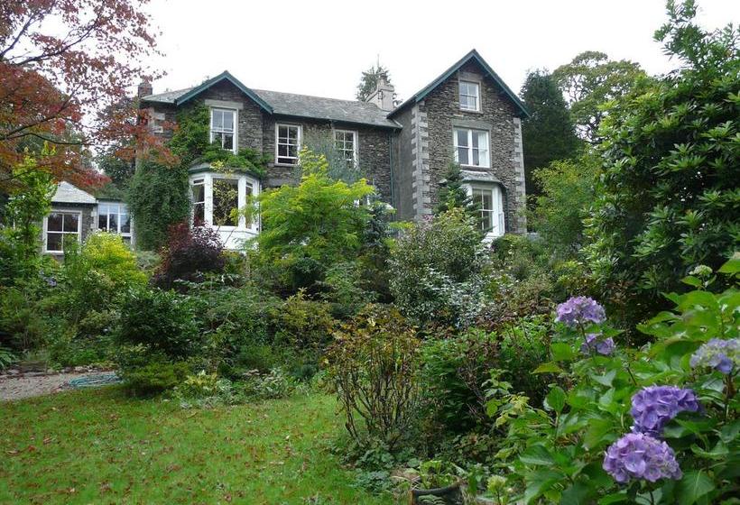 Bed and Breakfast Annesdale House