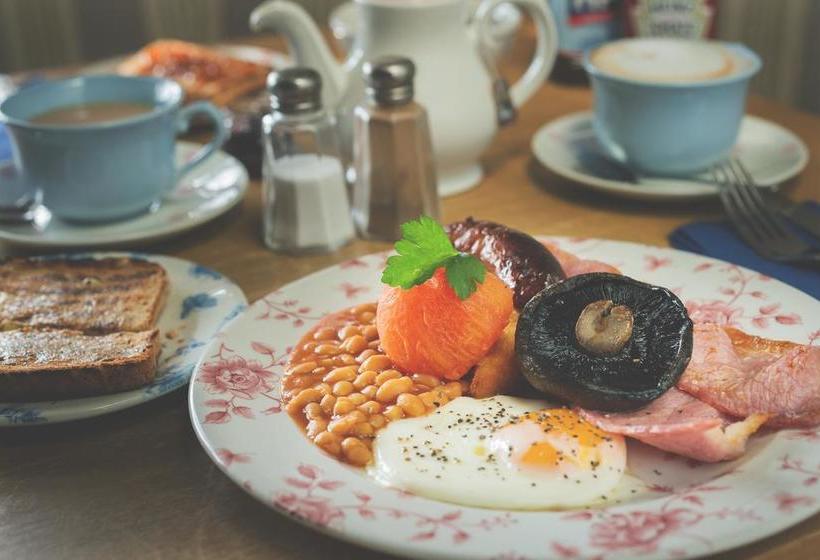 Hotel The Pier House 13