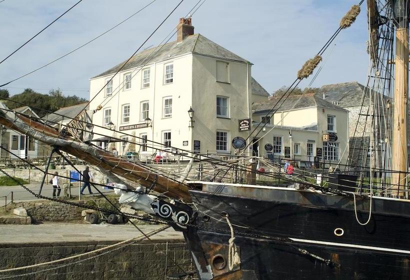 Hotel The Pier House 17