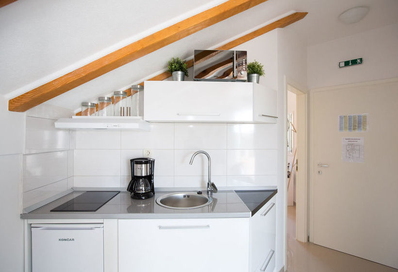 Overwhelming Mediterranean Sunset Apartments 11