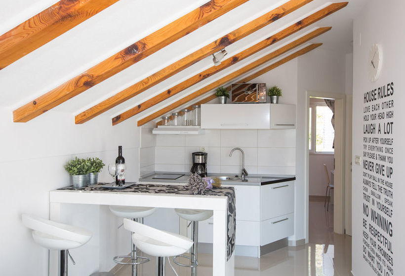 Overwhelming Mediterranean Sunset Apartments 7