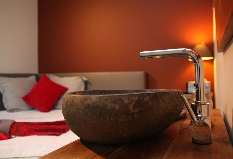 Bed and Breakfast Relax Garden 2