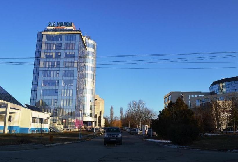 Hostel Apartament In Regim Hotelier