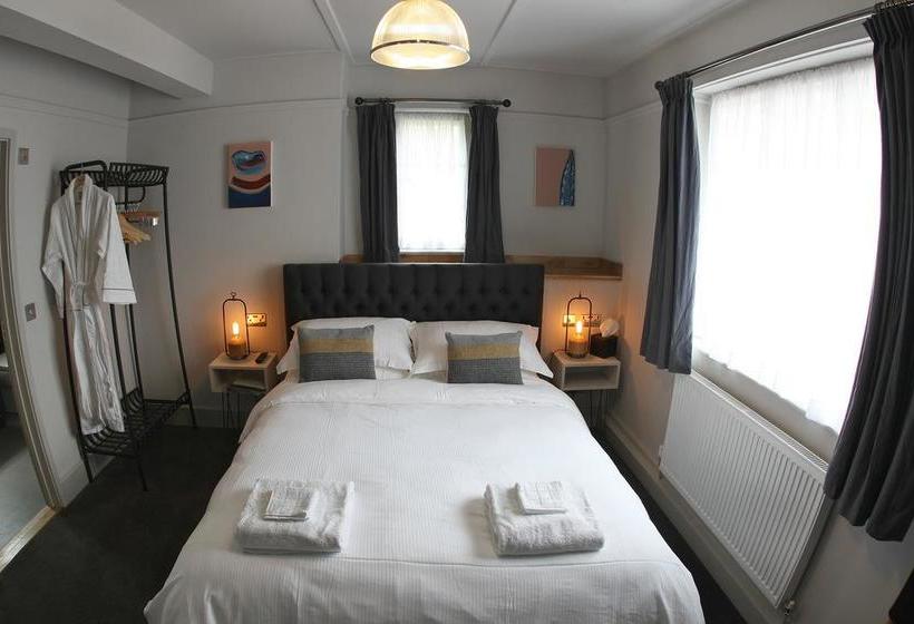 Hotel The Black Boy Pub &