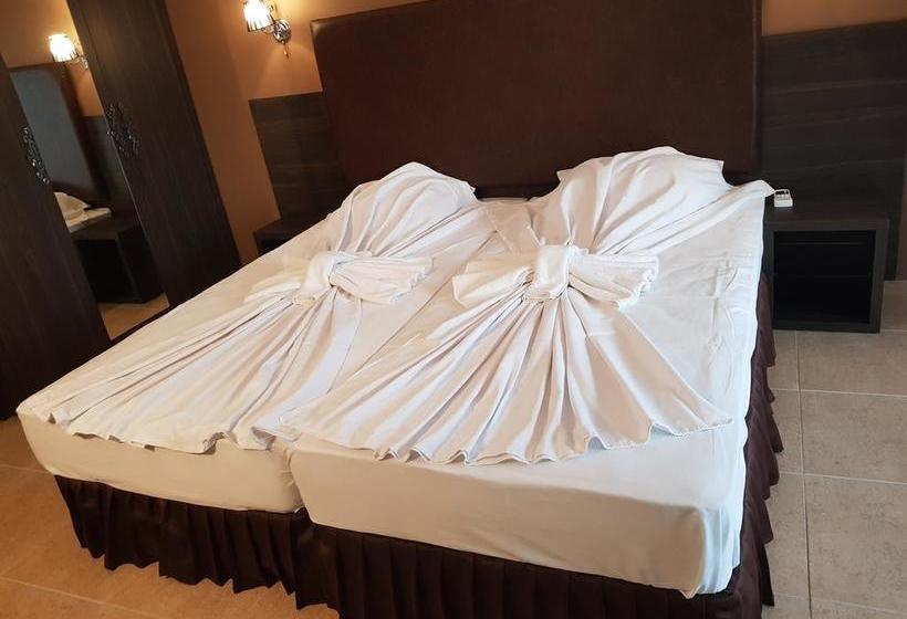 Studio 33 In Hotel Fenix