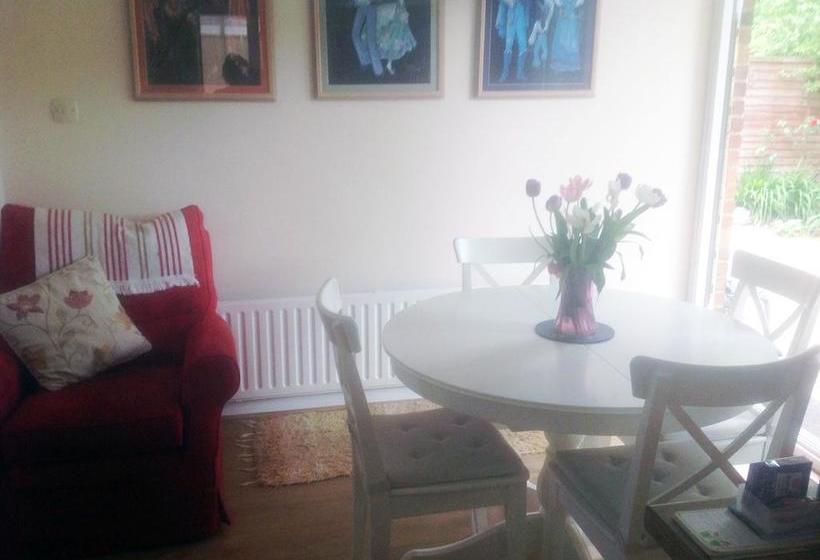 Bed & Breakfast Oak Tree House 9