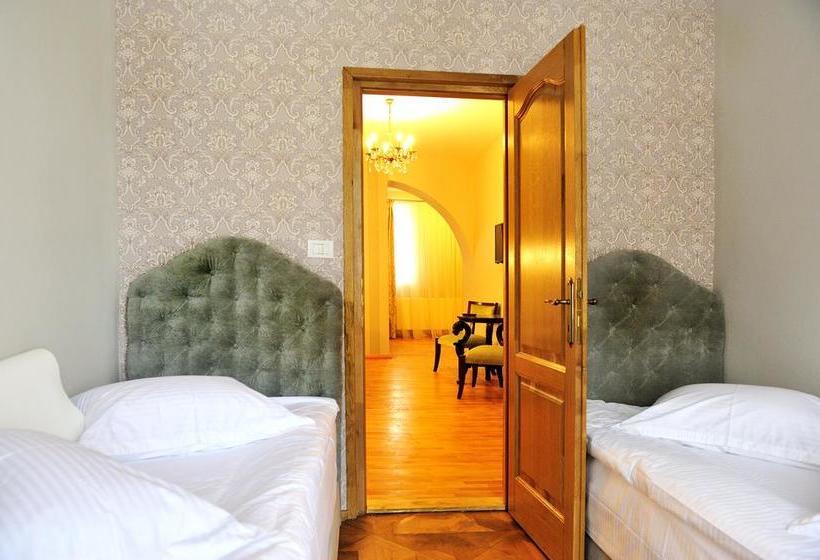 Safrano Bed & Breakfast 20