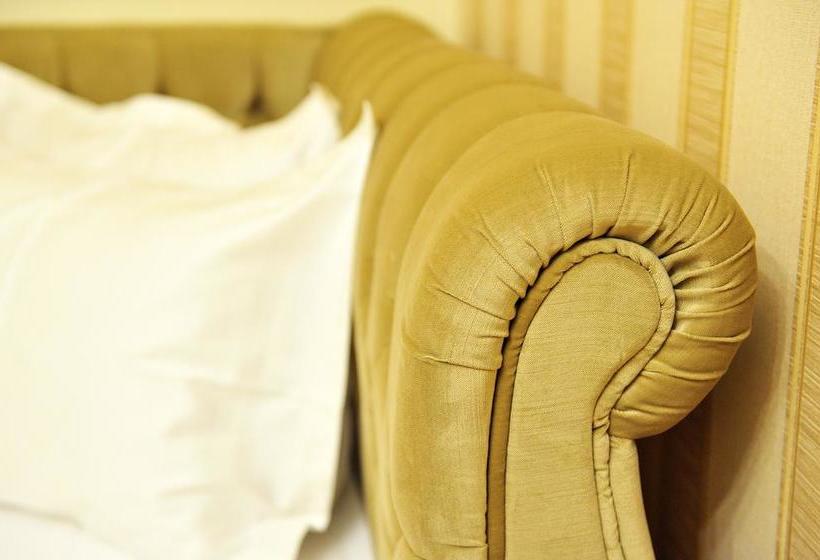 Safrano Bed & Breakfast 6