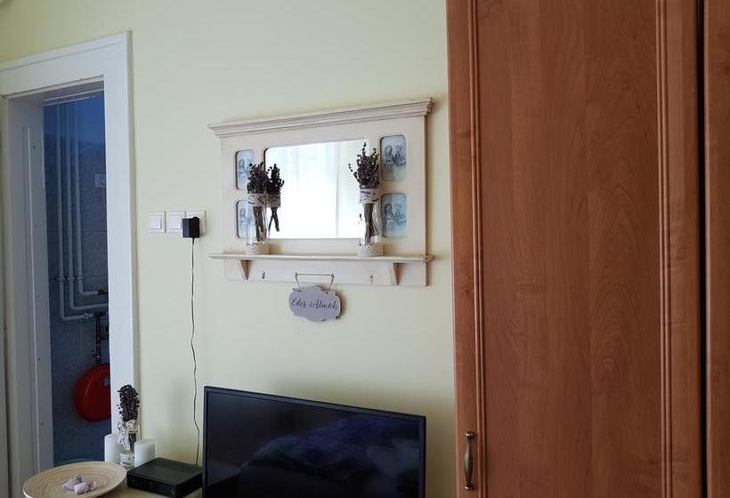 Bed and Breakfast Tulipán Szálló 2