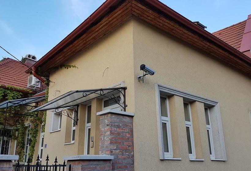 Bed and Breakfast Tulipán Szálló 4