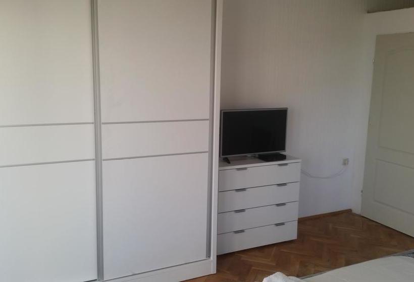 Bed and Breakfast Apartmani Vilda