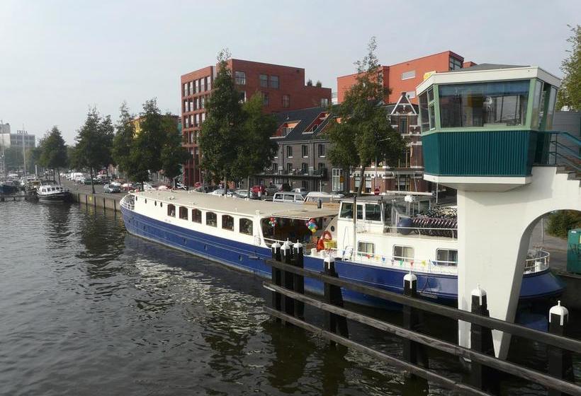 Bed and Breakfast Boat Quo Vadis 4