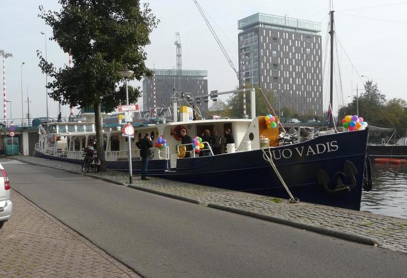 Bed and Breakfast Boat Quo Vadis 5