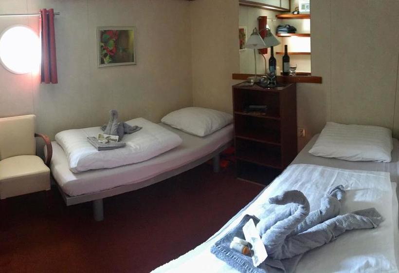 Bed and Breakfast Boat Quo Vadis 8