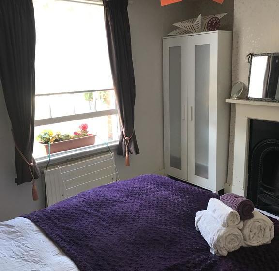 Bed and Breakfast Thaw 12