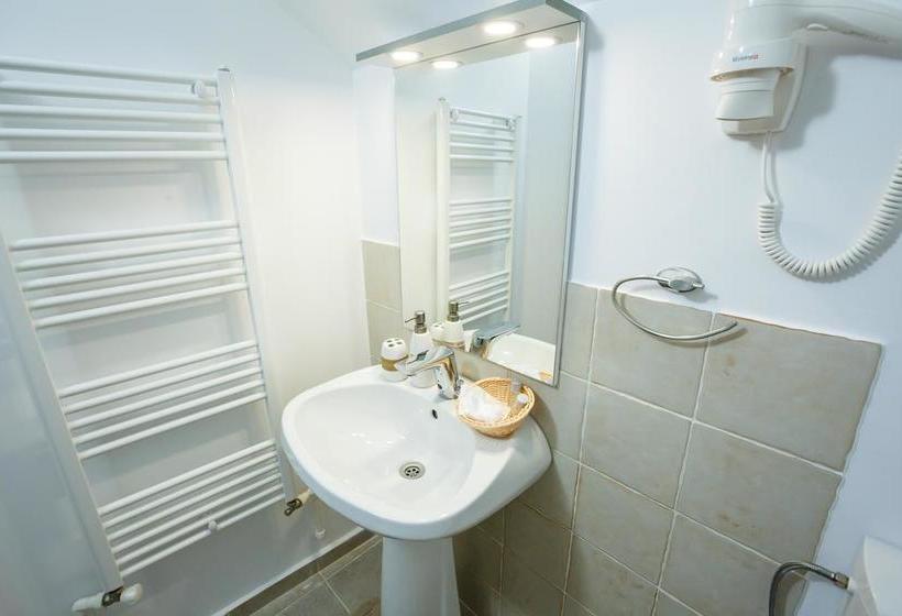 Bed and Breakfast Maisonette Apartments 9