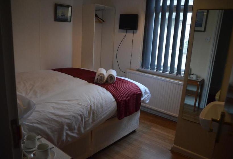 Bed and Breakfast Lady Hamilton 4