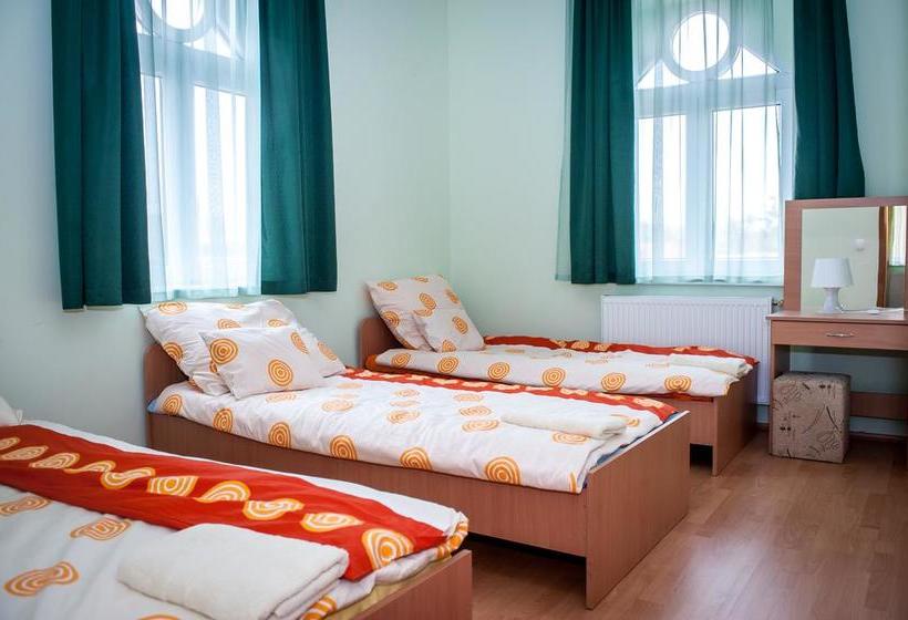 Bed and Breakfast Mamre Szálló 1