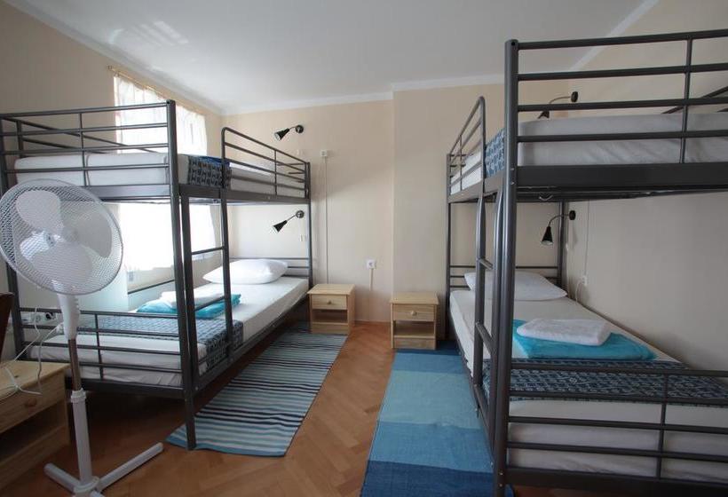 Hostel Adriatic Piran 18