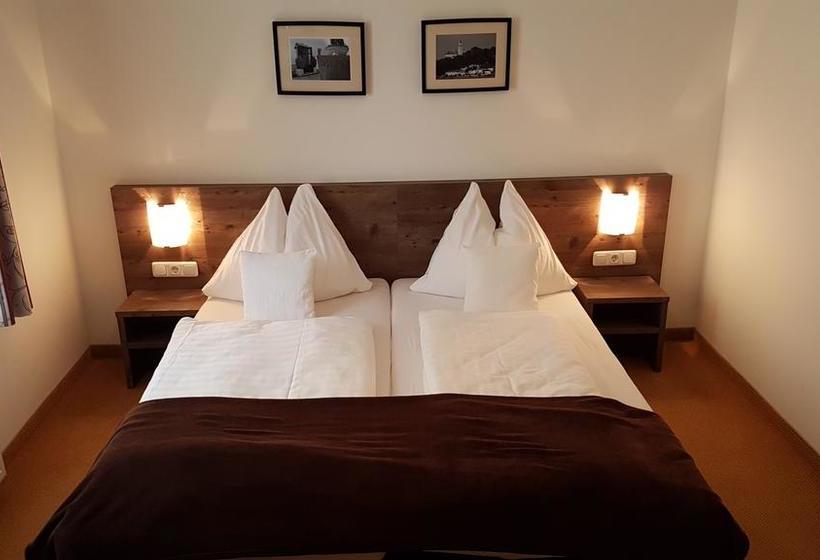 Hotel Wallseerhof 10