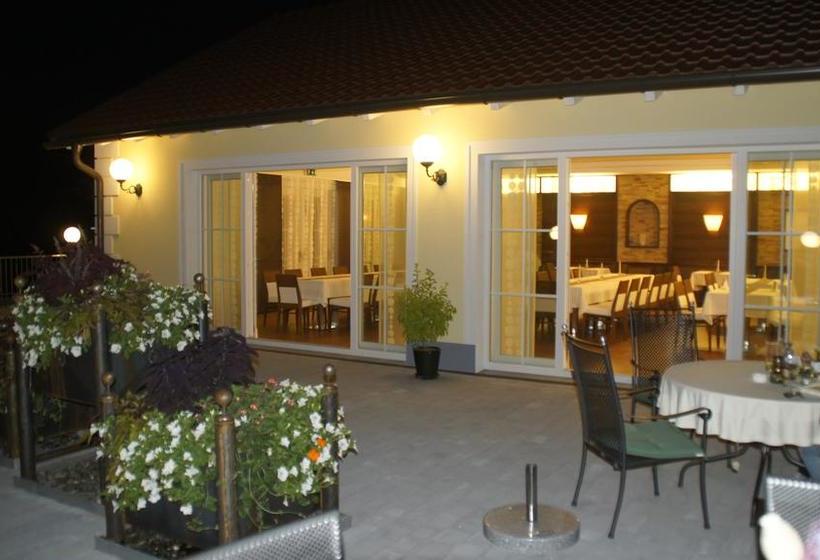 Hotel Wallseerhof 17